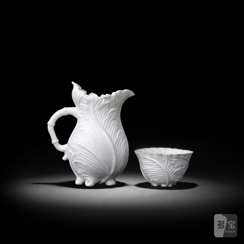 A Chelsea white acanthus or 'Strawberry Leaf' teabowl, circa 1745-49 - 图2